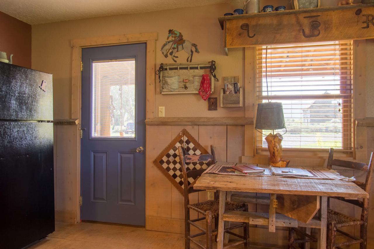 Secluded 1 Bedroom Cabin On 50 Acres Of Land Panguitch Exteriör bild