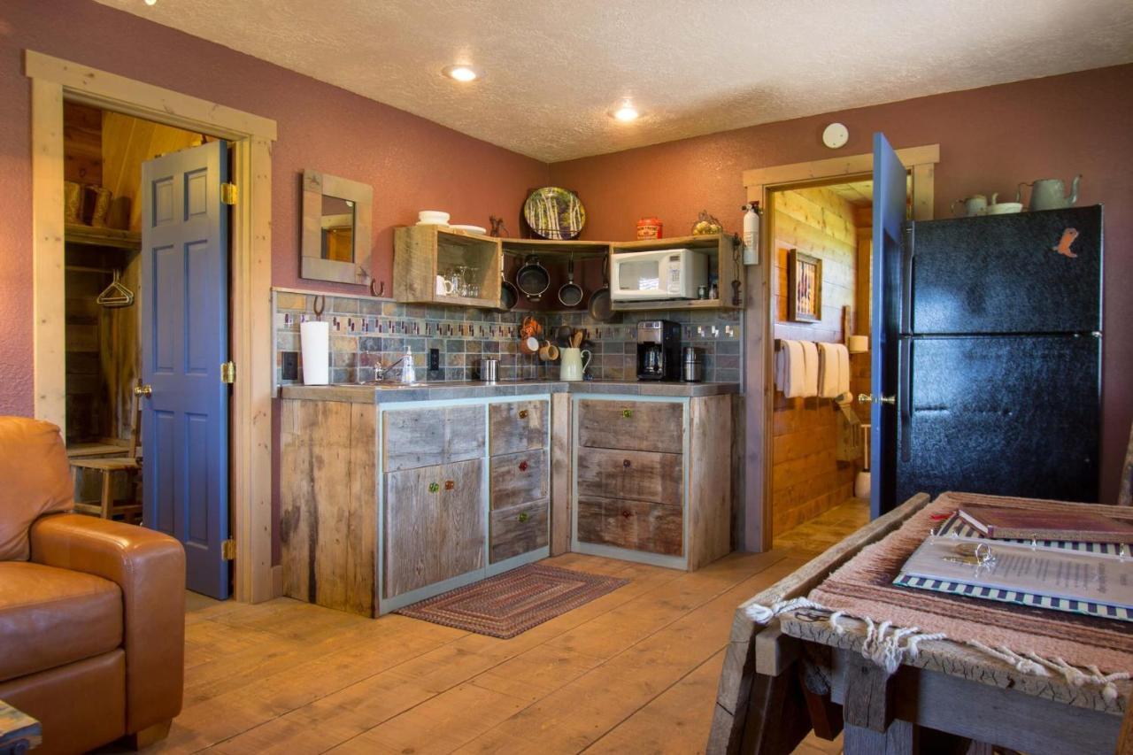 Secluded 1 Bedroom Cabin On 50 Acres Of Land Panguitch Exteriör bild
